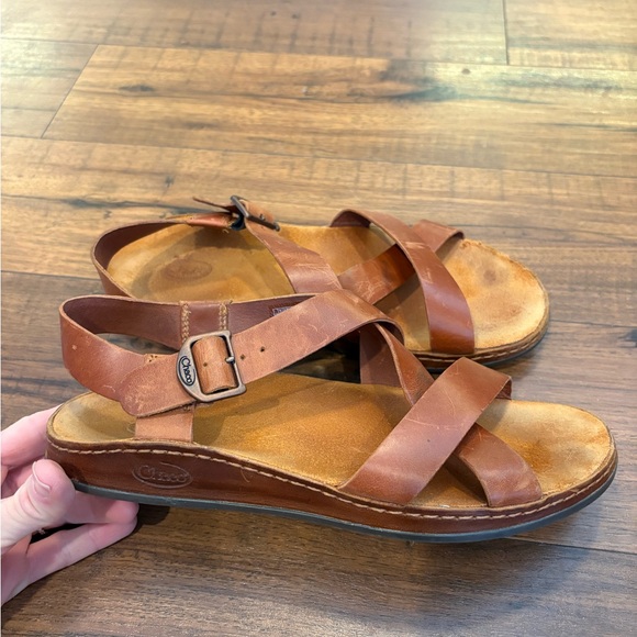 Chaco Shoes - Chaco Sandals Womens 9 Wayfarer Strappy Brown Leather Buckled Open Toe Casual